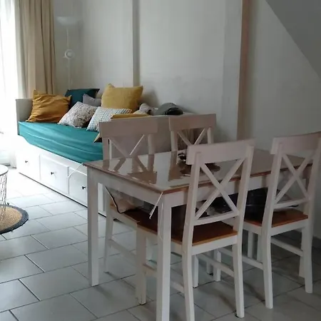 Maisonnette Individuelle Apartman Marsillargues
